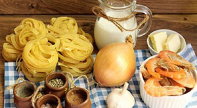 크리미 소스에 해산물을 곁들인 파스타 – 이탈리아의 섬세한 맛!