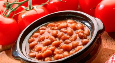 토마토 콩 - 겨울용 콩과 식물을 준비하기 위한 맛있고 간단한 요리법